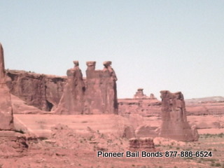 Arches National Park - Moab Bail Bonds 435-259-2663 9-18-2009 11-04-17 AM 320x240.JPG